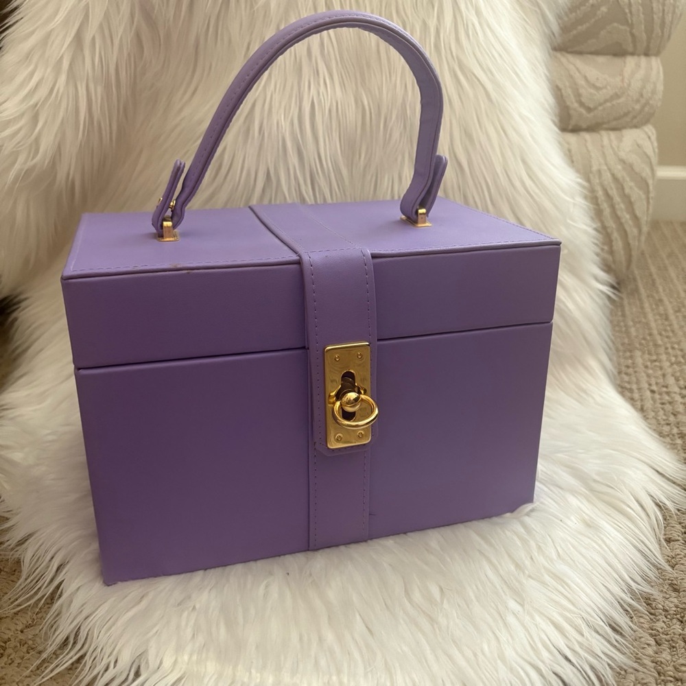 Lavender Purple Vegan Leather Jewelry, Cosmetic, Makeup Train Case Bag